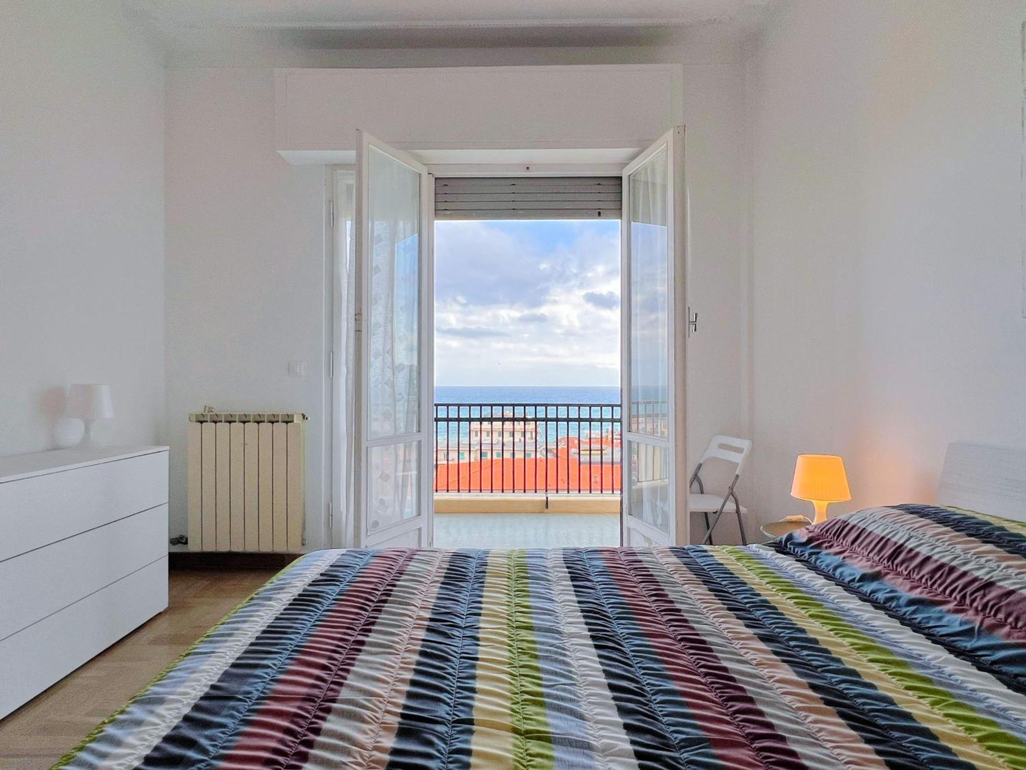 Ampio Appartamento Con Vista Varazze Exterior photo